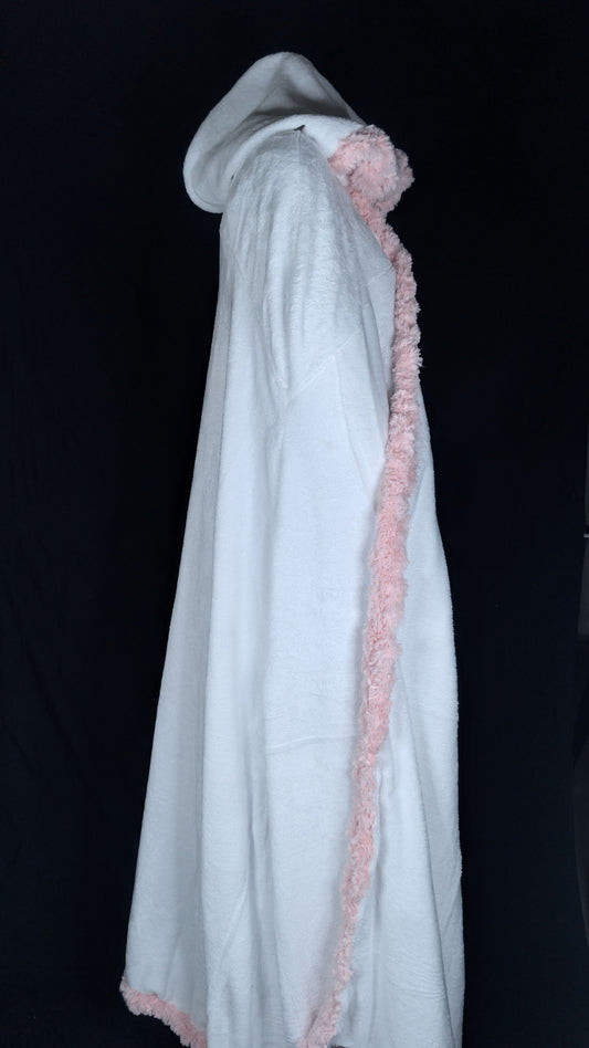 Cozy White with Pink Trim Mage