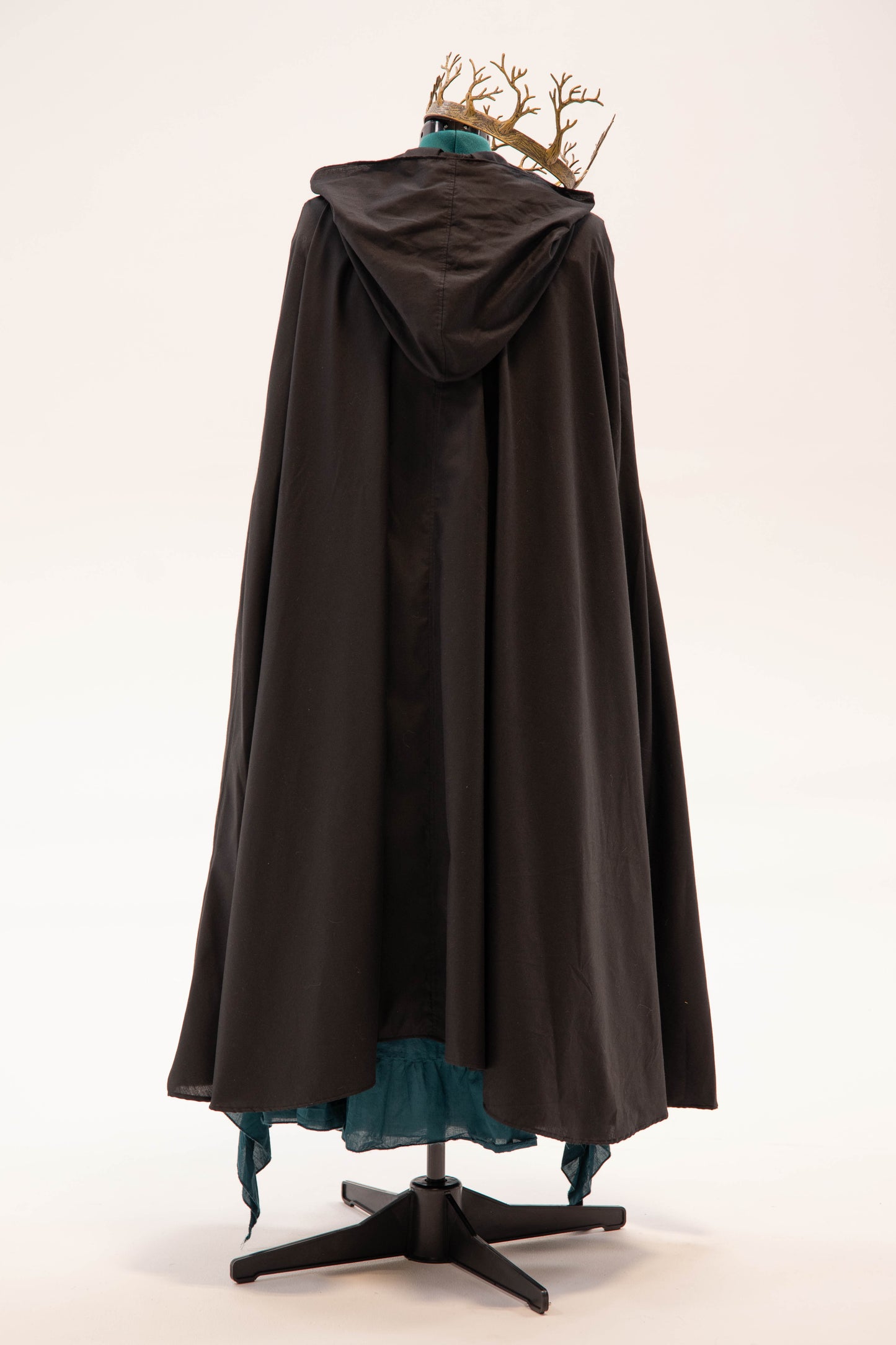 Mage Black