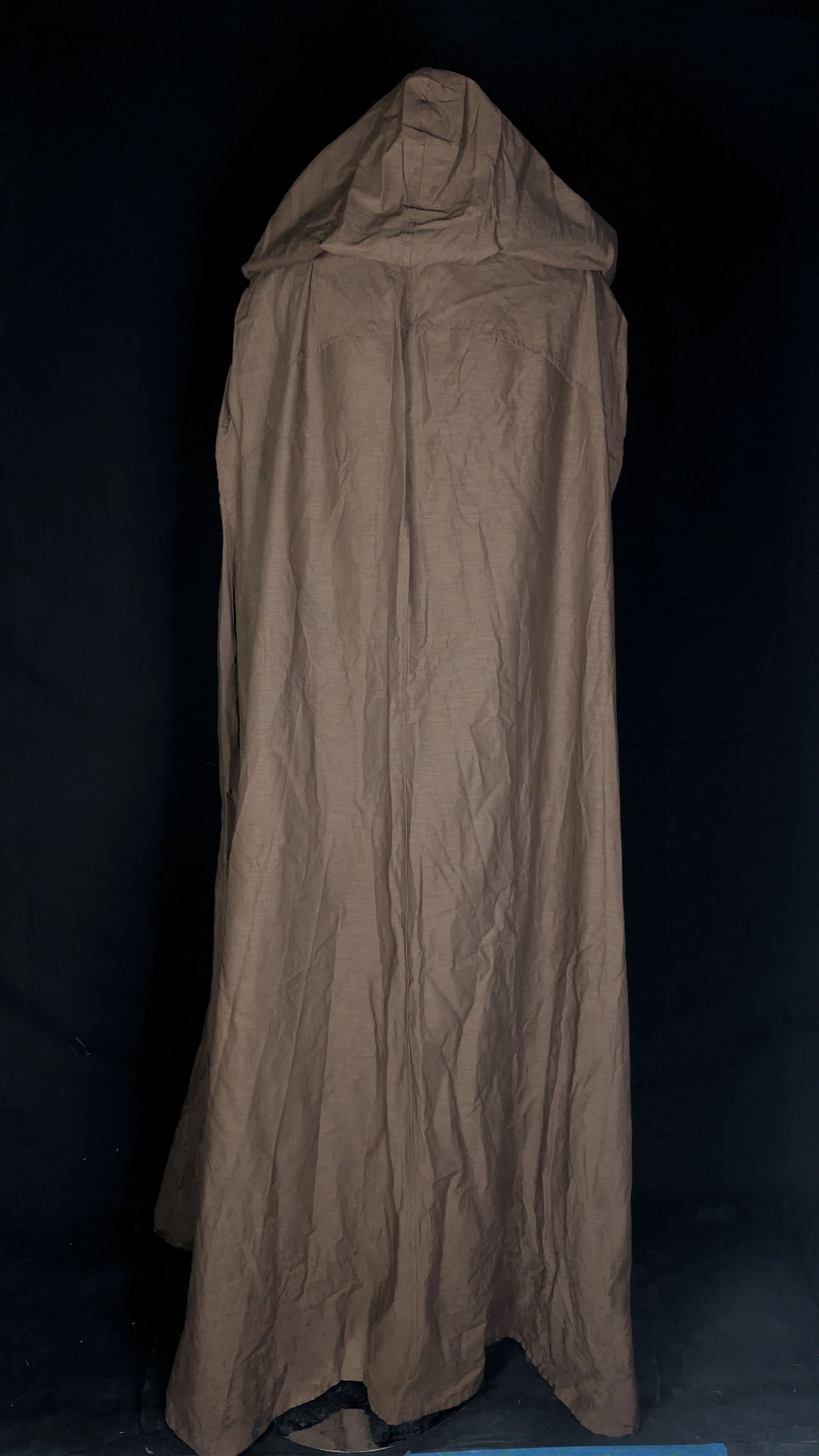 Brown Linen Mage