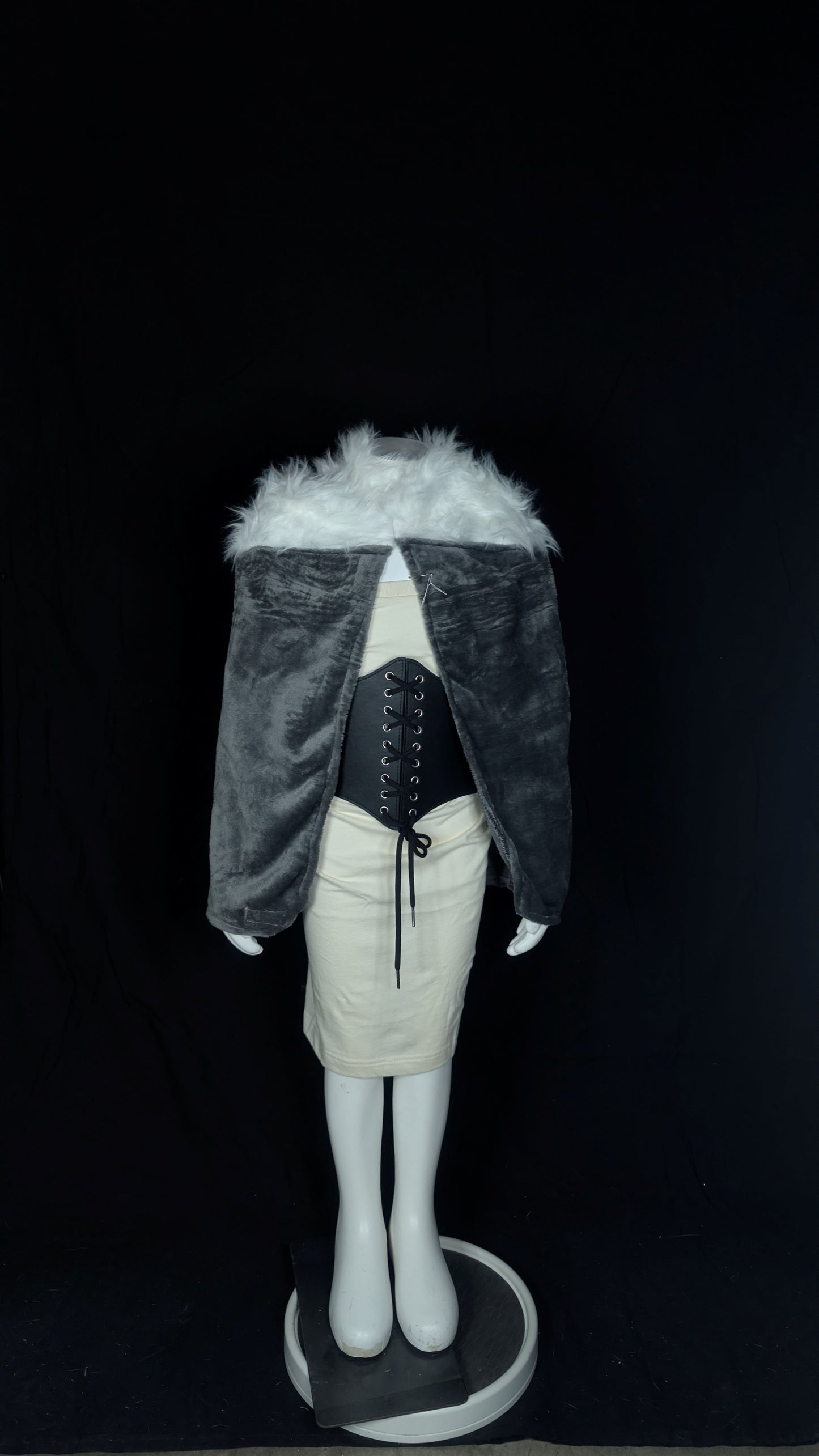 Brownie Warrior Grey and White