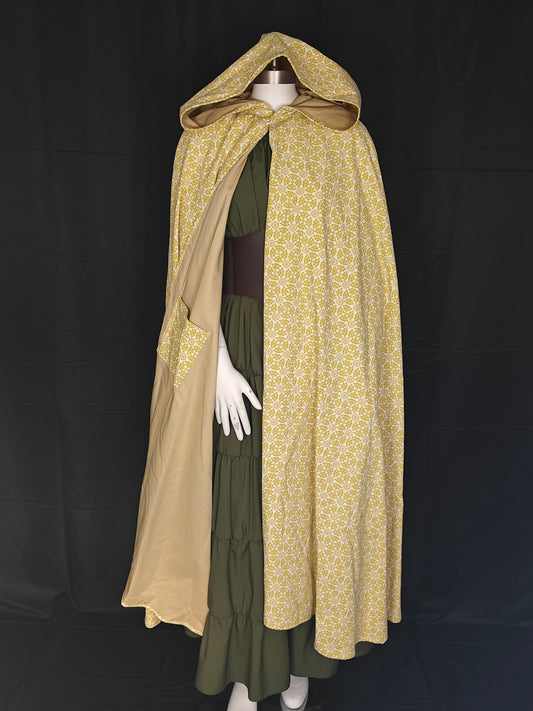 Yellow and White Fun Mage With Pockets