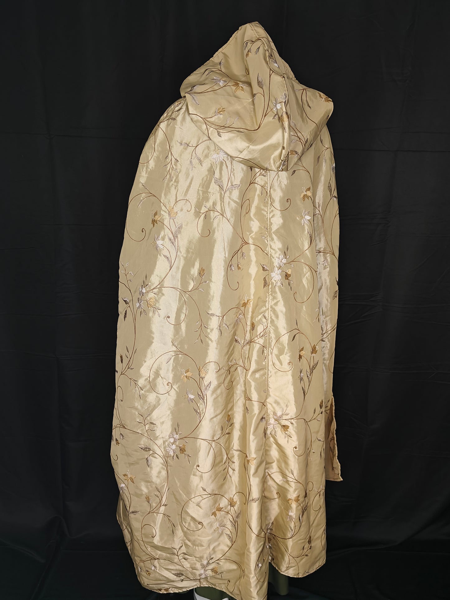 Floral Champagne Fun Mage With Pockets