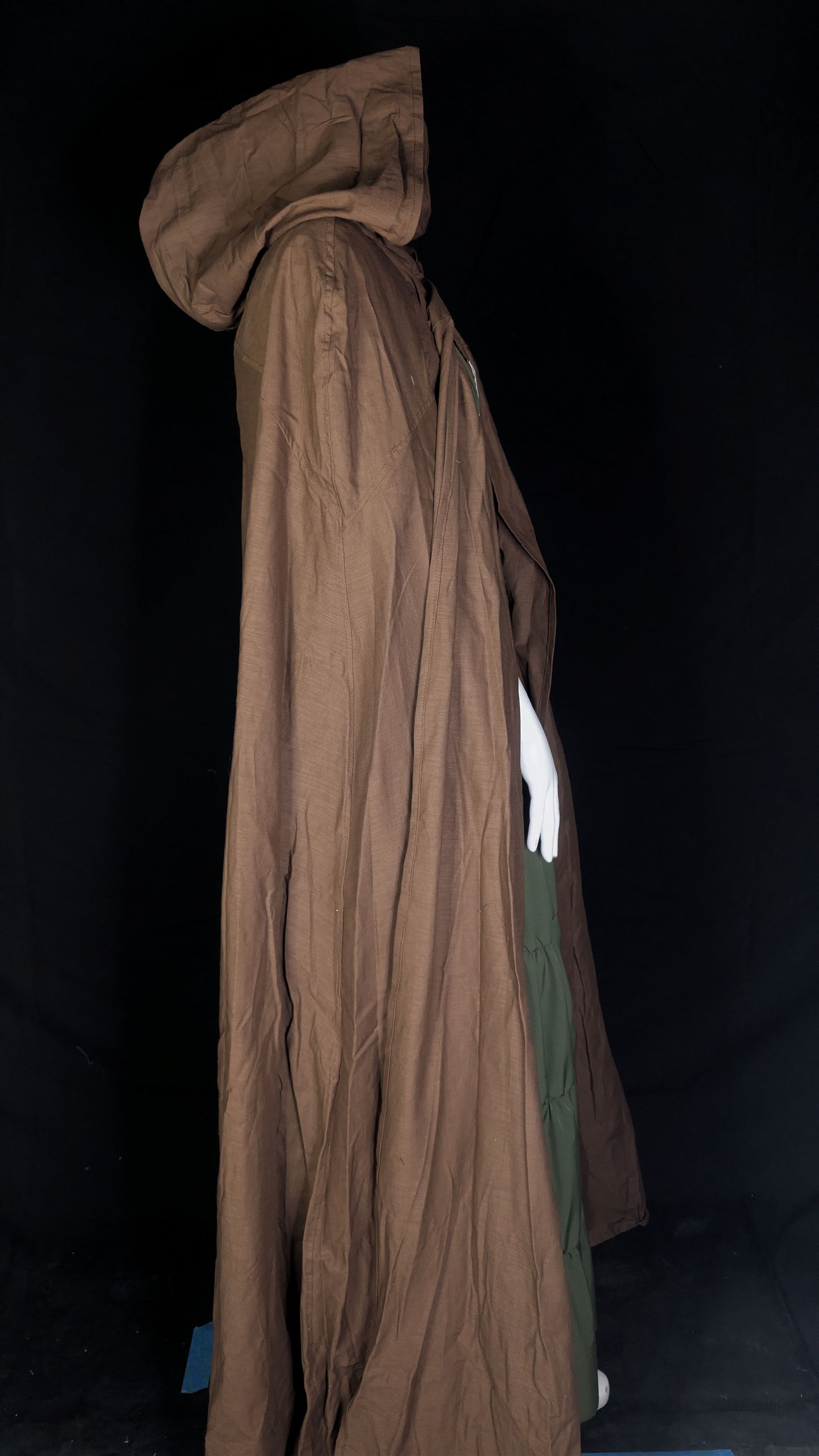 Brown Linen Mage