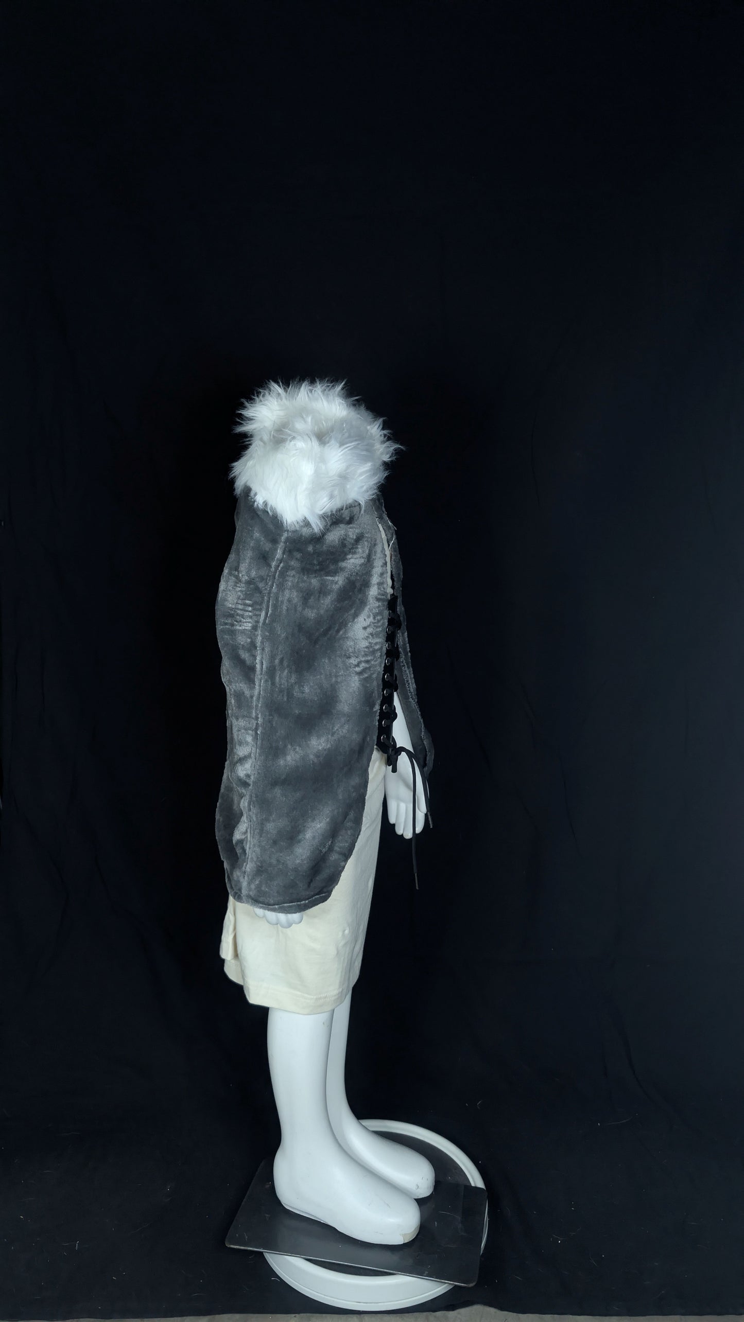 Brownie Warrior Grey and White