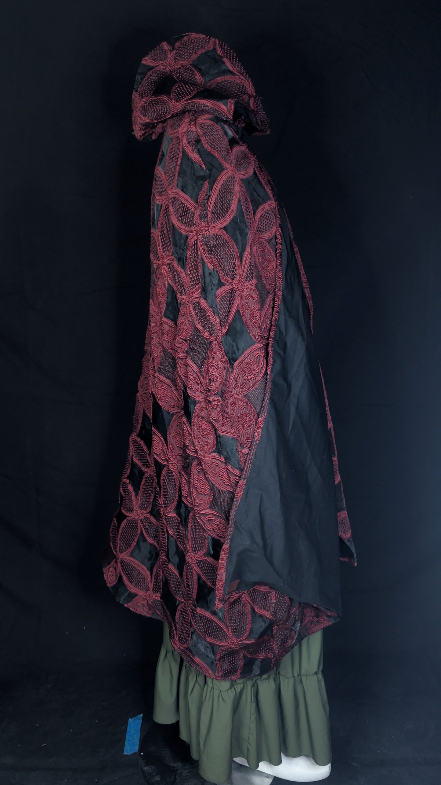 Red & Black Flower Fun Mage